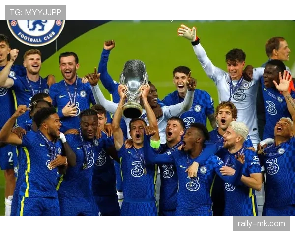 切尔西欧会杯强势晋级淘汰赛，球队状态回升备受瞩目