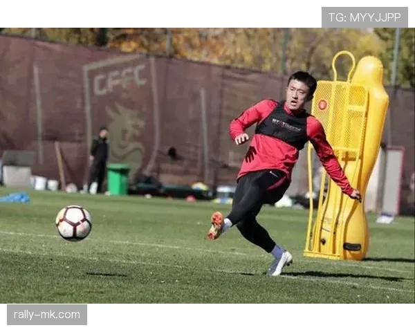 匈牙利罗西主帅:球队积极备战,状态回升引关注 匈牙利罗西主帅:球队积极备战,状态回升引关注