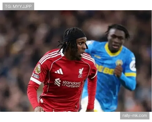 利物浦关键战表现崩盘，防守漏洞与稳定性问题逐步反映至争冠形势