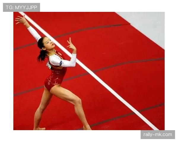 吴柳芳退役后开豪车住大平层，这哪是体操冠军，分明是豪门千金吧